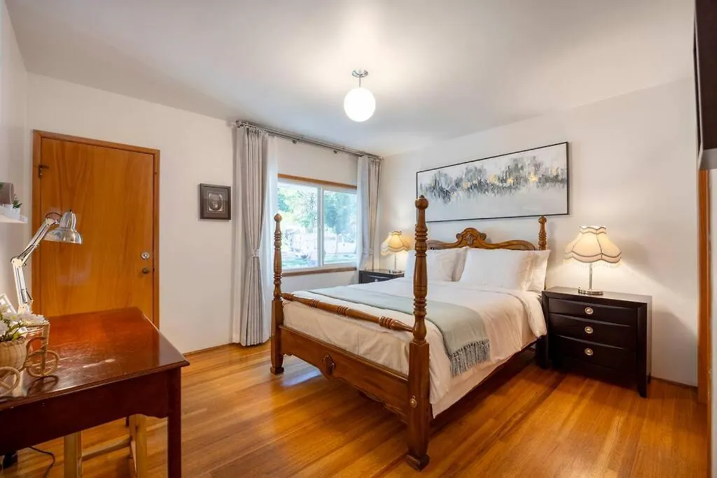 Romantic Getaway Near The Heart Of Vancouver Semesterbostad